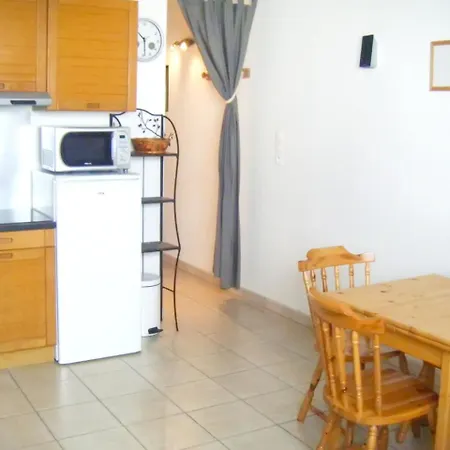 apartment Armazan ,apartment 2 * Сен-Лари-Сулан